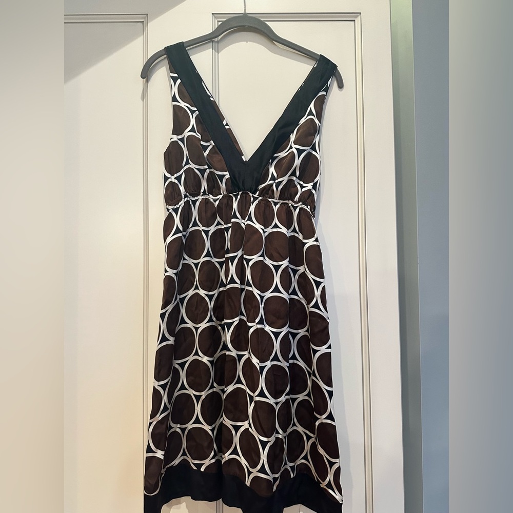 100% silk patterned deep v-neck dress